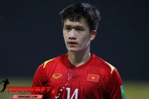 Hoàng Đức - Ngôi Sao Đang Nổi Lên Trên Sân Cỏ Việt Nam