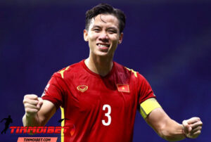 Quế Ngọc Hải – Hàng Phòng Thép Trong Bóng Đá Việt Nam